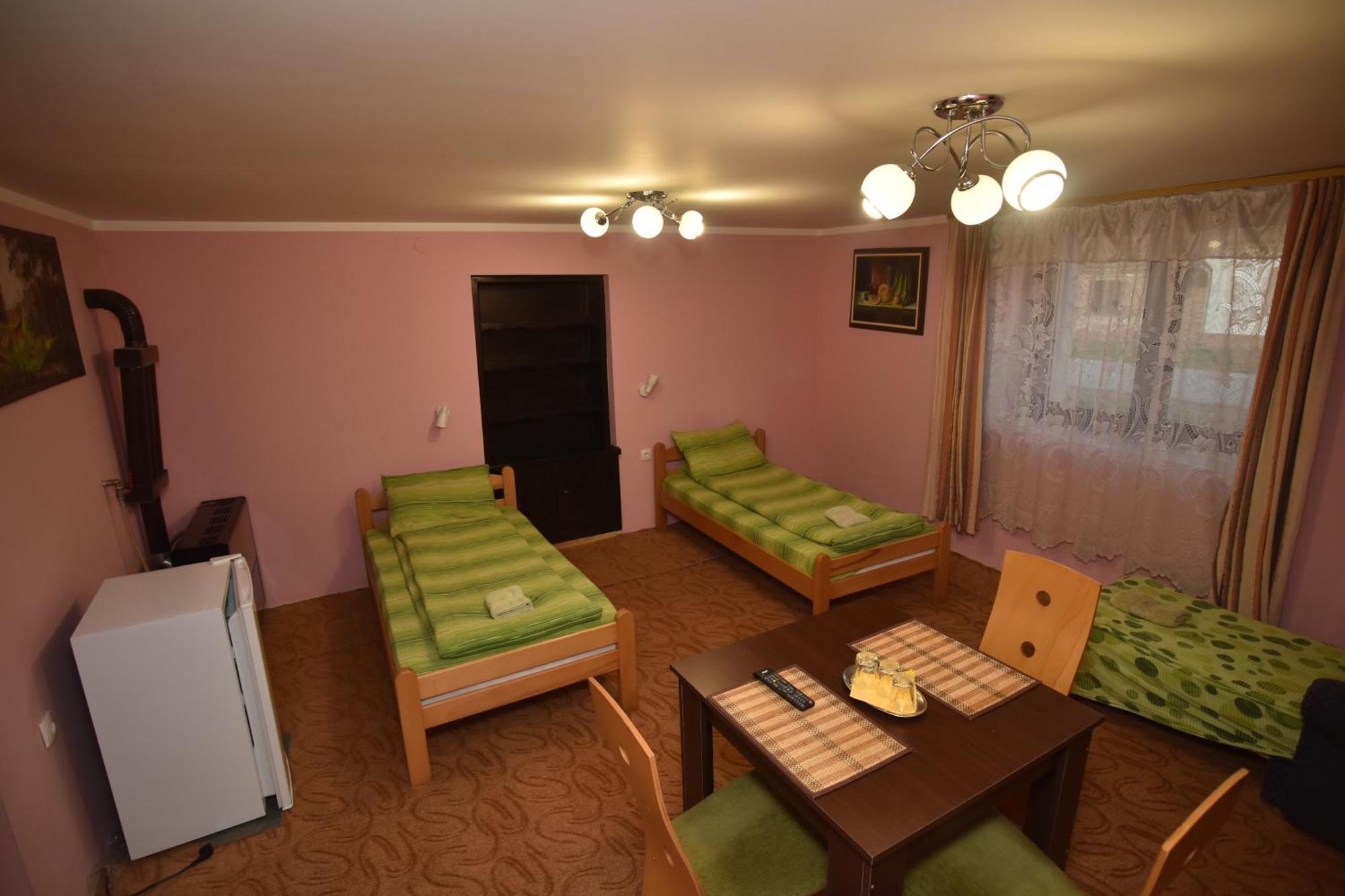 Eco Rural Tourism Association Skorenovac Hotel Exterior photo